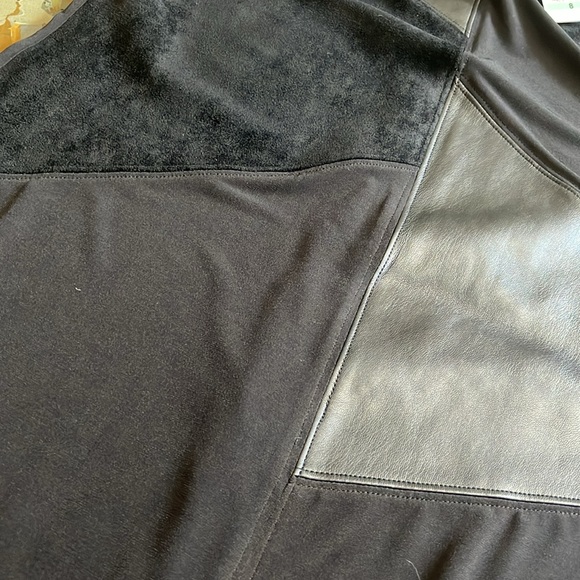 CALVIN KLEIN - Patch Work Shift Dress (50% off when Bundled) - Picture 8 of 11